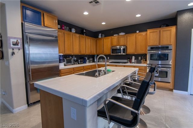 394 Gatlinburg Court, Henderson, NV 89012