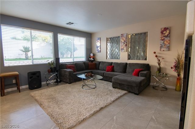 394 Gatlinburg Court, Henderson, NV 89012