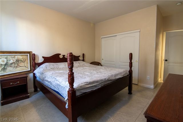 394 Gatlinburg Court, Henderson, NV 89012