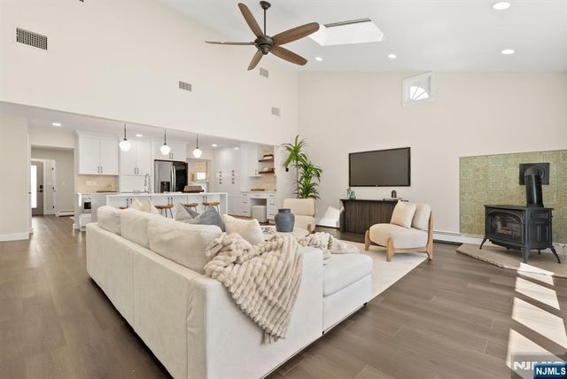 519 Summit Street, Ridgewood, NJ 07450