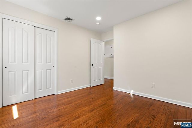 519 Summit Street, Ridgewood, NJ 07450