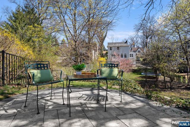 519 Summit Street, Ridgewood, NJ 07450