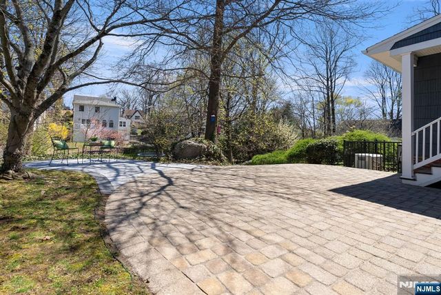 519 Summit Street, Ridgewood, NJ 07450