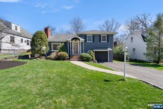 519 Summit Street, Ridgewood, NJ 07450