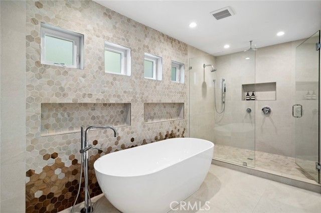 1435 Cerritos Drive, Laguna Beach, CA 92651