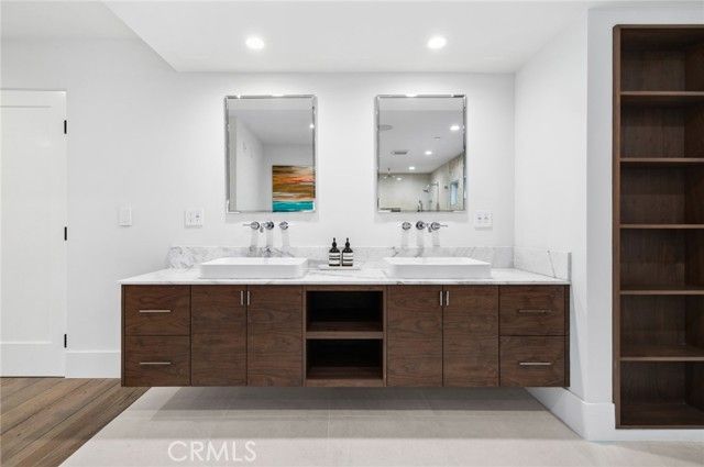 1435 Cerritos Drive, Laguna Beach, CA 92651