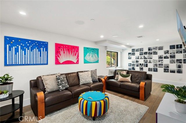 1435 Cerritos Drive, Laguna Beach, CA 92651