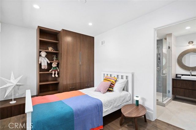 1435 Cerritos Drive, Laguna Beach, CA 92651