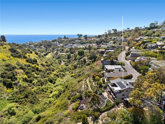 1435 Cerritos Drive, Laguna Beach, CA 92651