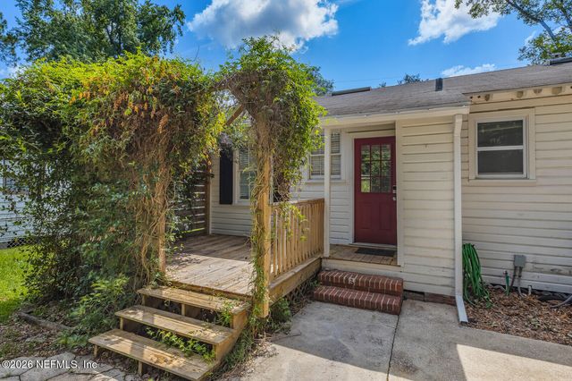 2854 STANWOOD Avenue, Jacksonville, FL 32207