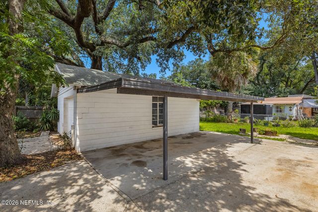 2854 STANWOOD Avenue, Jacksonville, FL 32207