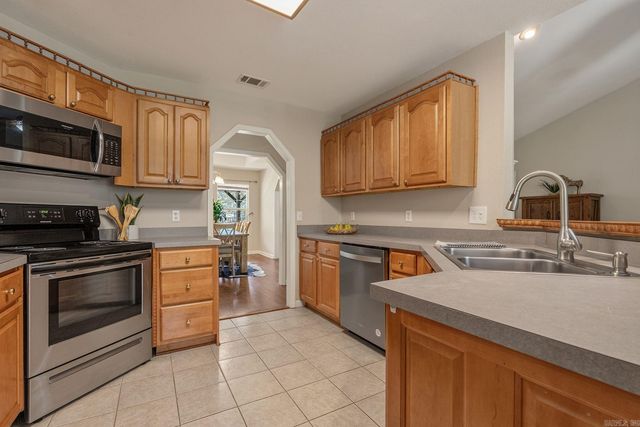 261 Veranda Trail, Pearcy, AR 71964