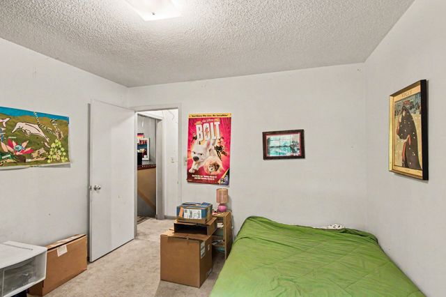 313 Southern Dr, Clarksville, TN 37042
