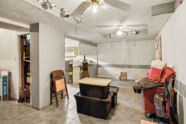 313 Southern Dr, Clarksville, TN 37042