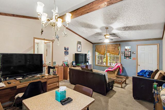 313 Southern Dr, Clarksville, TN 37042