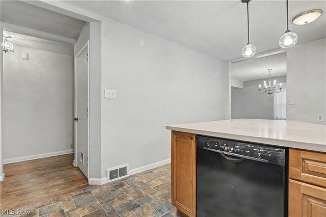 674 Upper Merriman Drive, Akron, OH 44303