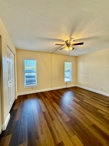 342 Southwind Drive 122, North Palm Beach, FL 33408