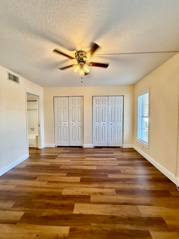 342 Southwind Drive 122, North Palm Beach, FL 33408