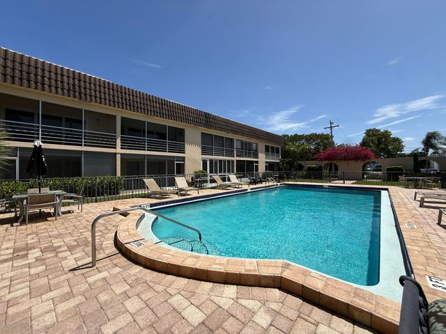 342 Southwind Drive 122, North Palm Beach, FL 33408