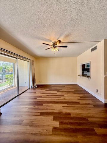 342 Southwind Drive 122, North Palm Beach, FL 33408
