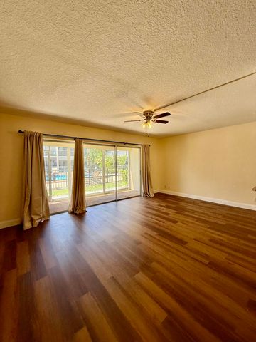 342 Southwind Drive 122, North Palm Beach, FL 33408