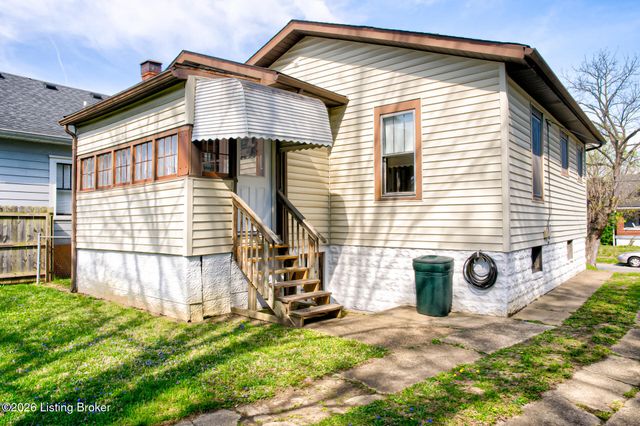 728 N Barbee Way, Louisville, KY 40217