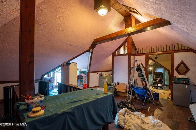 206 Pinecrest Drive, Warsaw, NC 28398