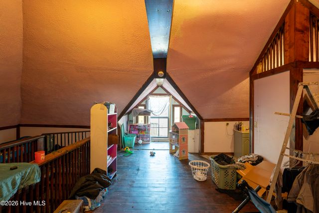 206 Pinecrest Drive, Warsaw, NC 28398