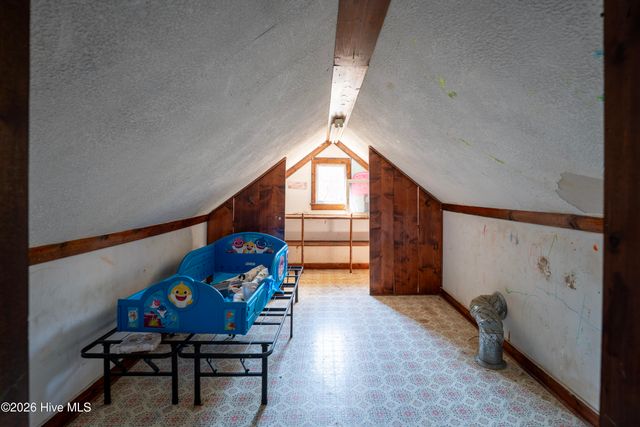 206 Pinecrest Drive, Warsaw, NC 28398