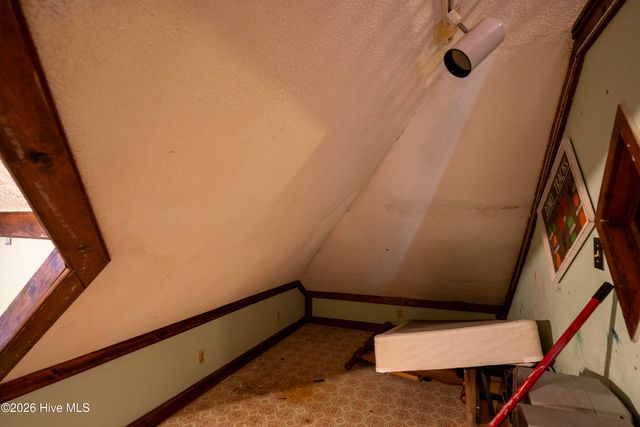 206 Pinecrest Drive, Warsaw, NC 28398