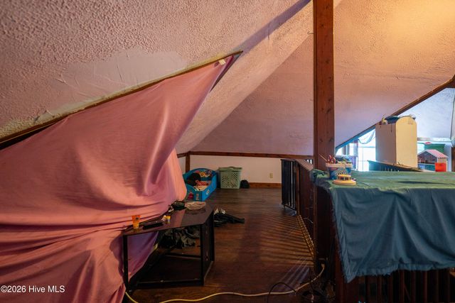 206 Pinecrest Drive, Warsaw, NC 28398