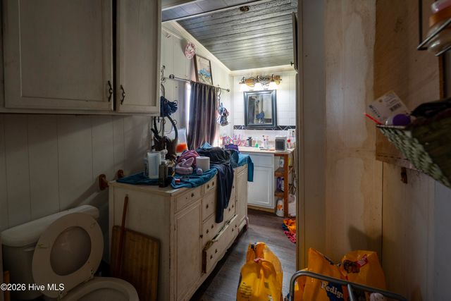 206 Pinecrest Drive, Warsaw, NC 28398