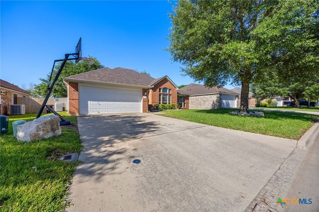 910 Neuberry Cliffe, Temple, TX 76502