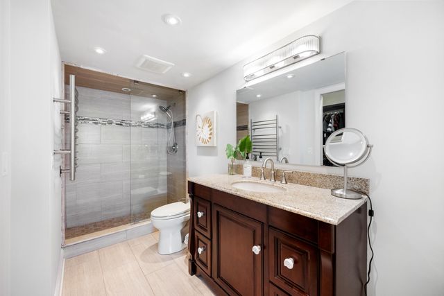 900 DOGWOOD Drive 339, Delray Beach, FL 33483