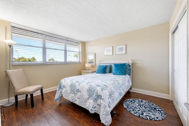 900 DOGWOOD Drive 339, Delray Beach, FL 33483