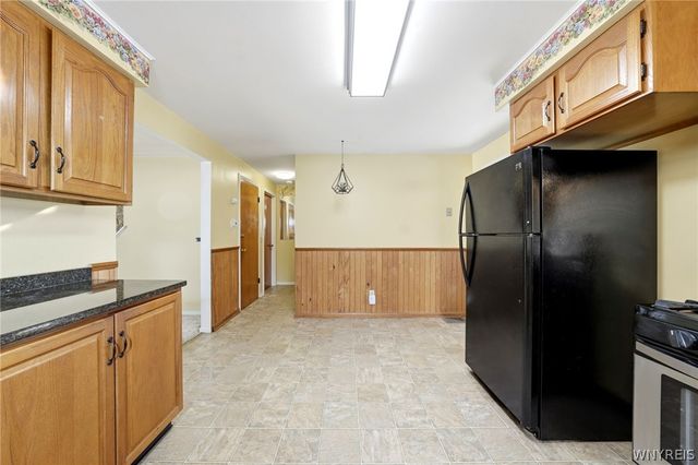 291 North Willowlawn Parkway, Cheektowaga, NY 14206