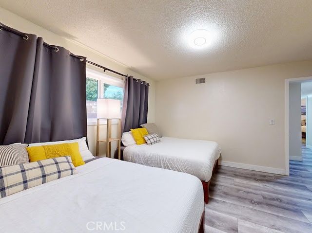 6631 Walton Dr, Huntington Beach, CA 92647