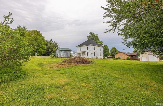 4435 N Hemmerlein Street, Dubois, IN 47527