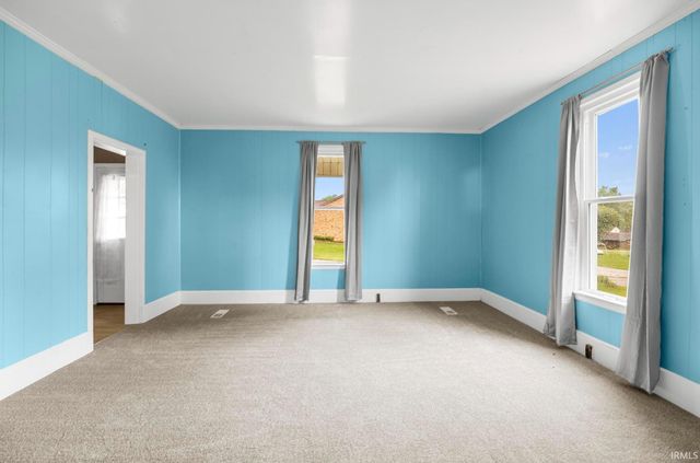 4435 N Hemmerlein Street, Dubois, IN 47527
