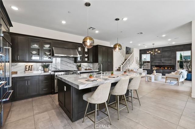 109 Ritual, Irvine, CA 92618