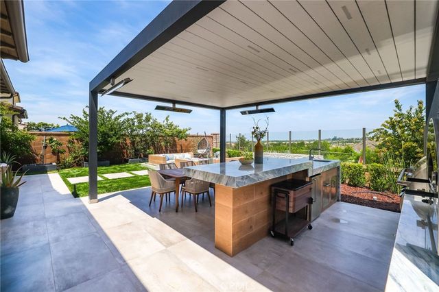 109 Ritual, Irvine, CA 92618