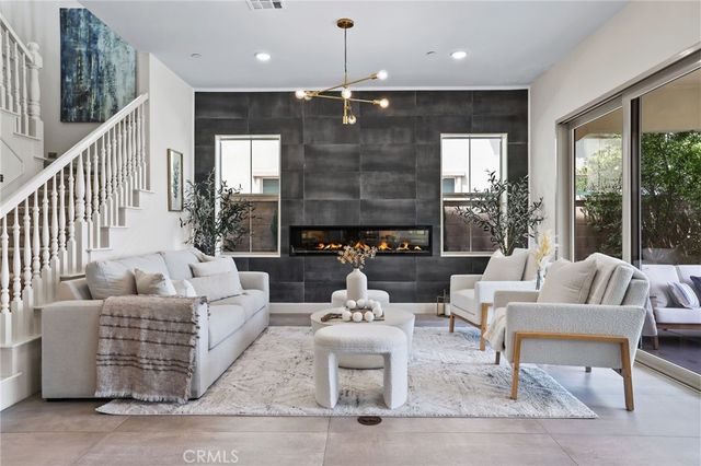 109 Ritual, Irvine, CA 92618