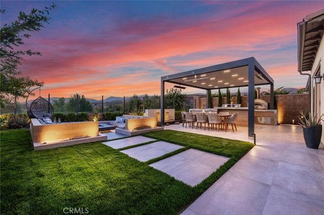 109 Ritual, Irvine, CA 92618