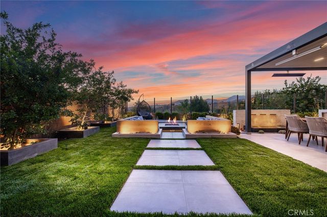 109 Ritual, Irvine, CA 92618