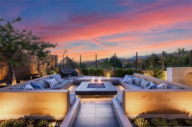 109 Ritual, Irvine, CA 92618