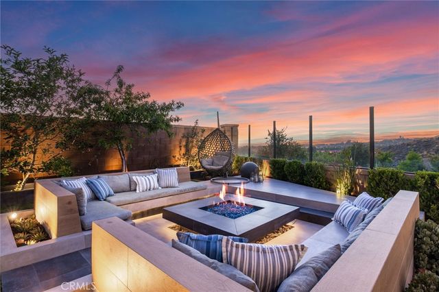 109 Ritual, Irvine, CA 92618