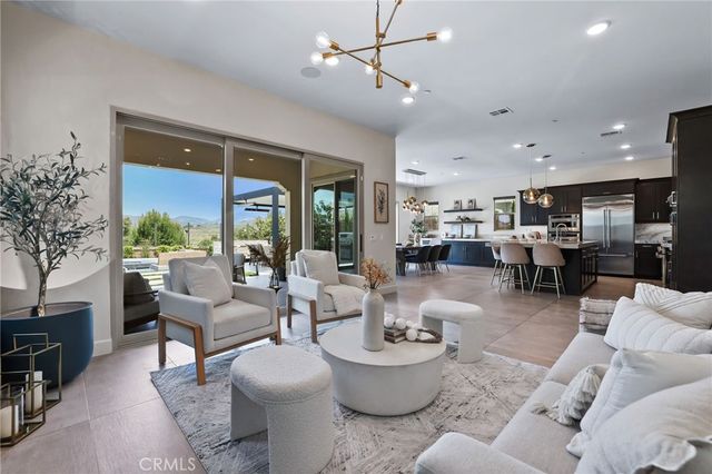 109 Ritual, Irvine, CA 92618