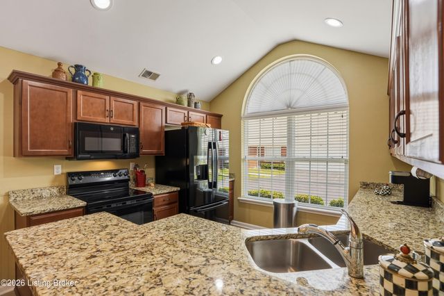 10717 Glenmary Springs Dr, Louisville, KY 40291