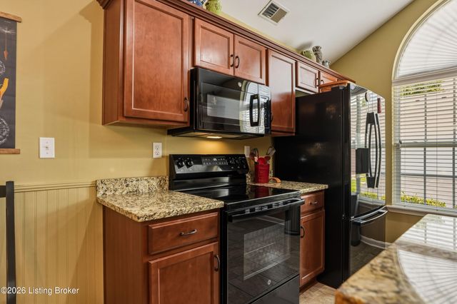 10717 Glenmary Springs Dr, Louisville, KY 40291