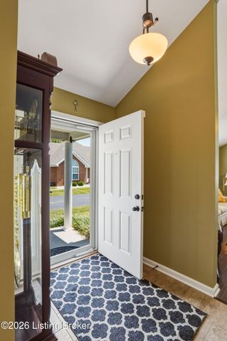 10717 Glenmary Springs Dr, Louisville, KY 40291